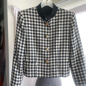Vintage Kasper for ASL houndstooth jacket with gold-tone buttons